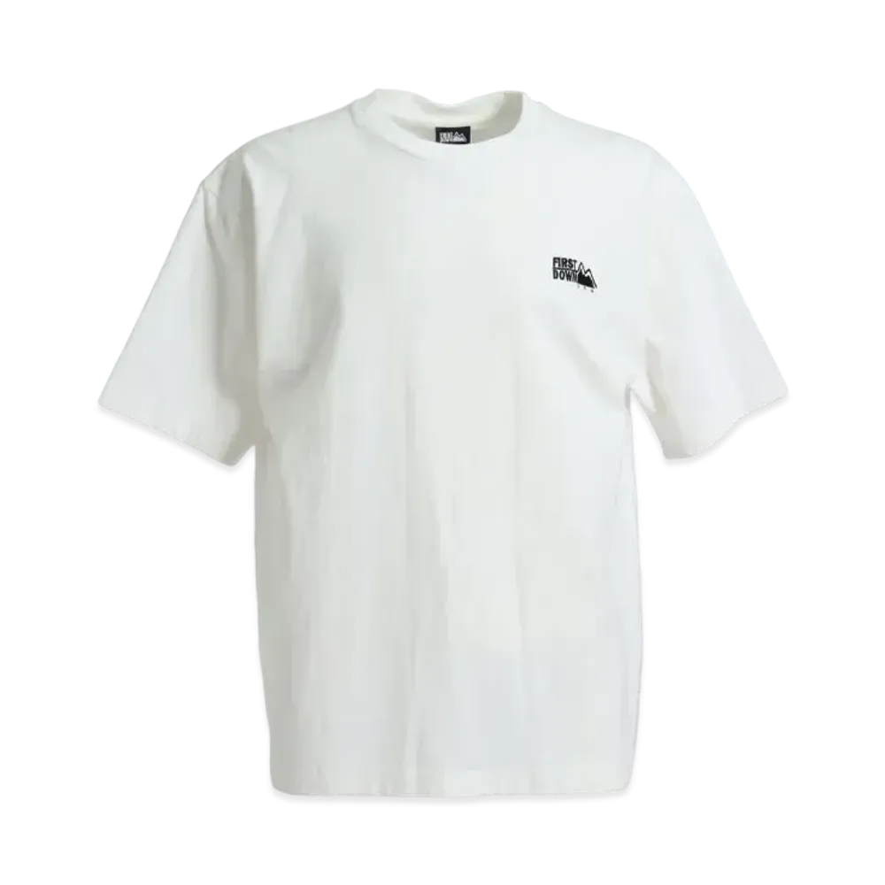 FIRST DOWN LOGO S/S T "Off White"