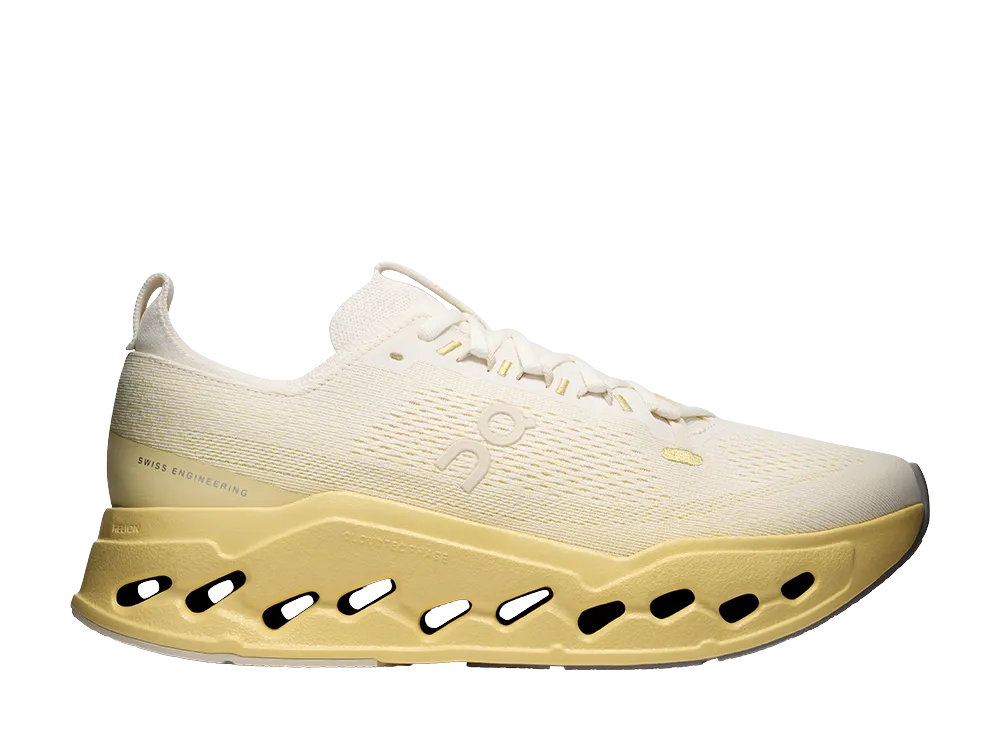 On Cloudsurfer Max "Ivory/Dijon"
