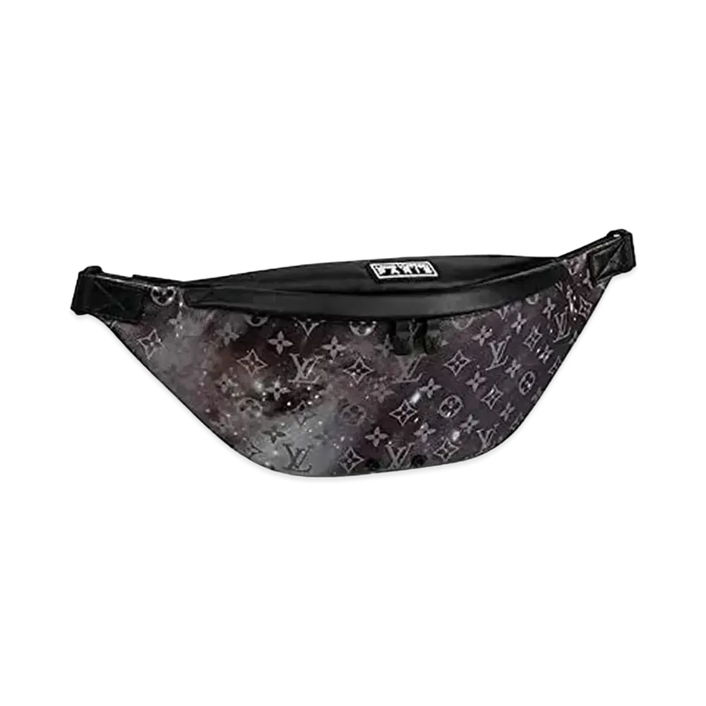 Louis Vuitton Discovery Bumbag Monogram Galaxy
