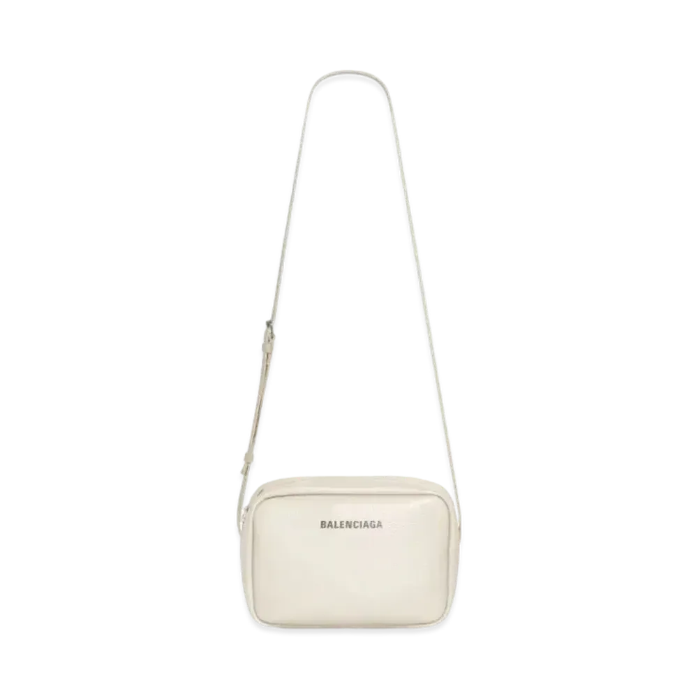 BALENCIAGA Everyday Medium Camera Bag In Grained Calfskin "Beige"