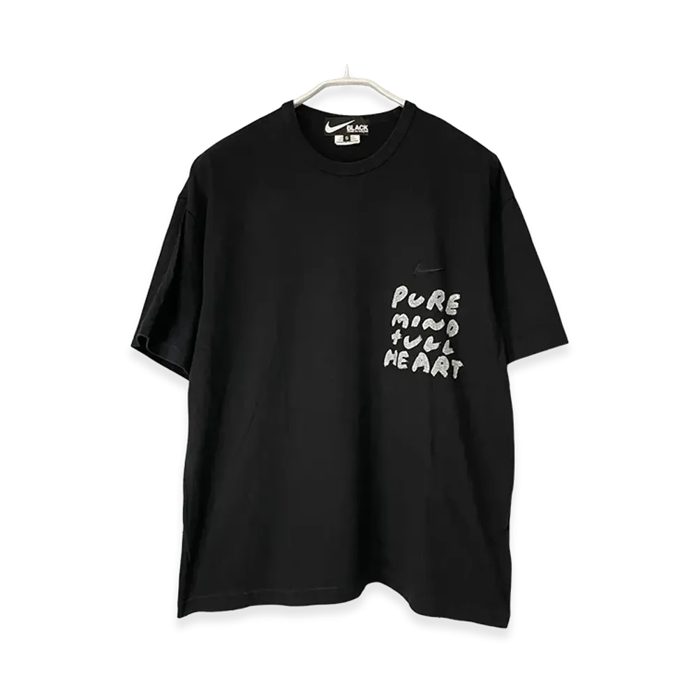 BLACK COMME des GARCONS x Nike Oversize Side Message Print Tee "Black"