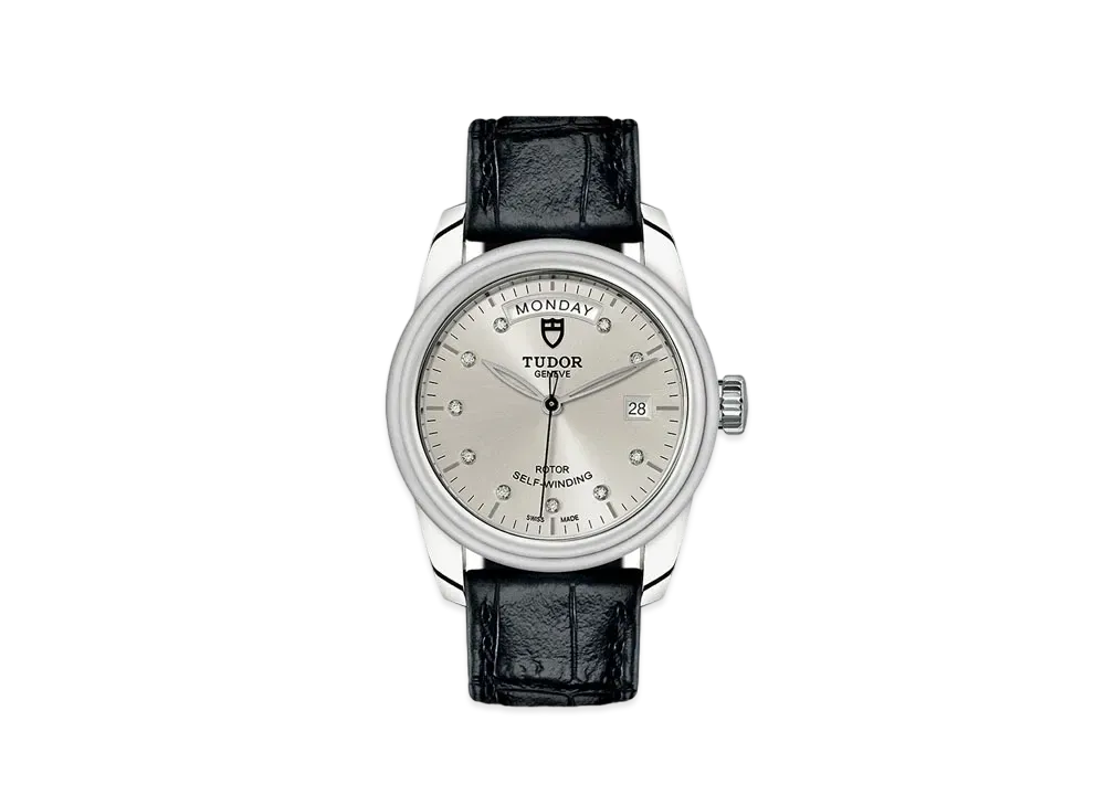 TUDOR GLAMOUR DATE + DAY