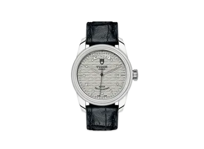 TUDOR GLAMOUR DATE + DAY
