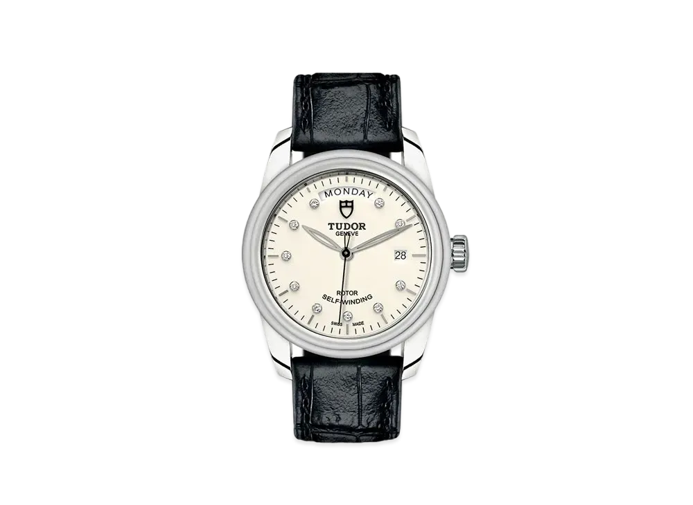 TUDOR GLAMOUR DATE + DAY