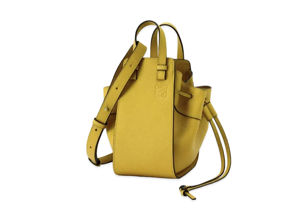 ロエベ ドローストリング ハンモックバッグ ミニ (ペブルグレインカーフ) "オーカー" A538V07X10