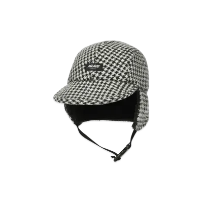 PALACE Reverso Earflap 4-Panel Houndstooth "White"