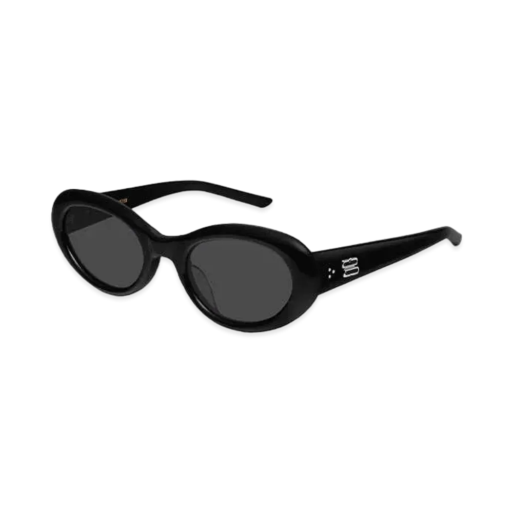 Gentle Monster Avon 01 "Black"