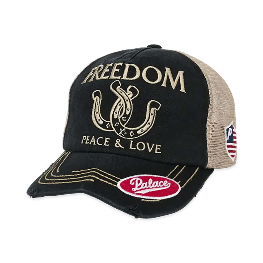 PALACE Freedom Distressed Trucker "Black"