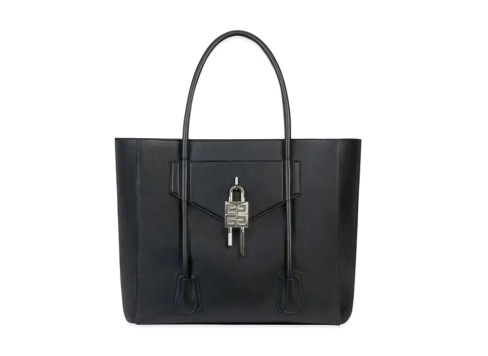 GIVENCHY Antigona Soft Shopper Bag in Smooth Leather "Black"