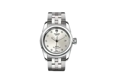 TUDOR GLAMOUR DATE
