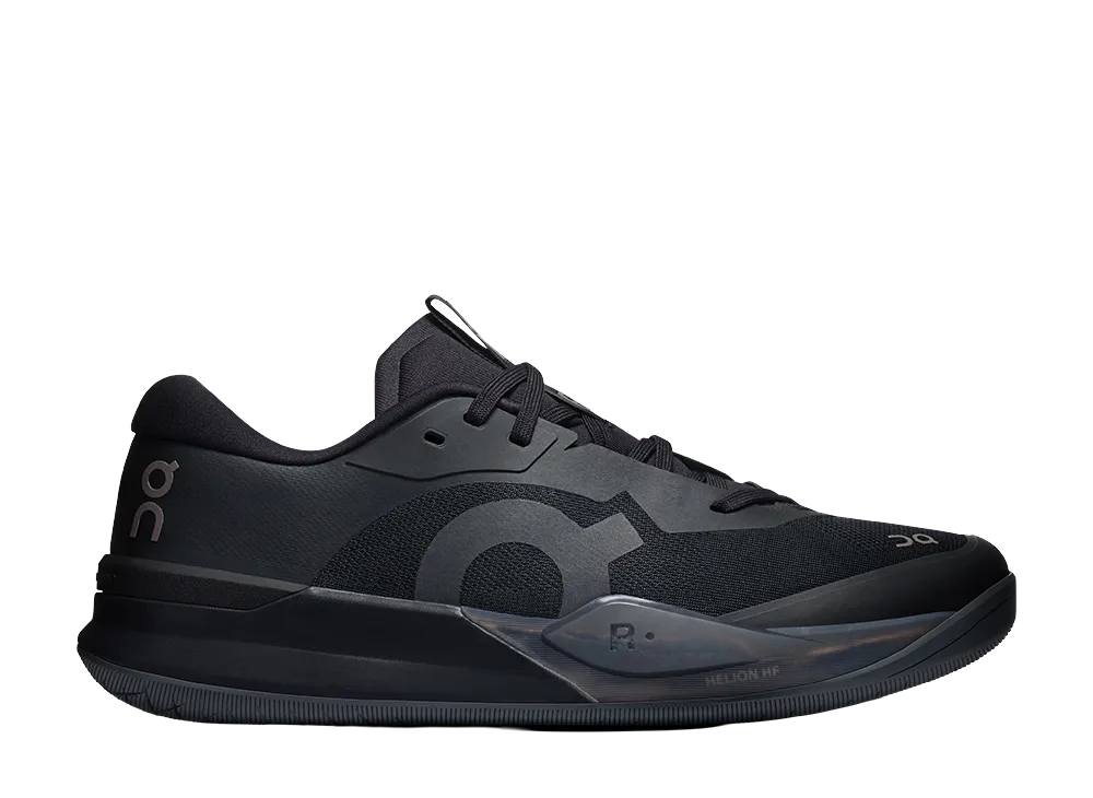 On The Roger Pro 3 "Black/Ash"