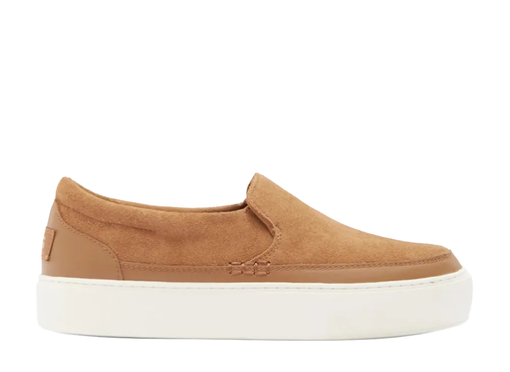 UGG Women's Zilo Slip On "Chestnut"