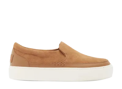 UGG Women's Zilo Slip On "Chestnut"