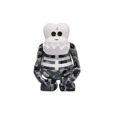 A BATHING APE x Bounty Hunter ABC Camo Black Skull-Kun Figure "Black"