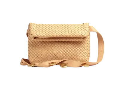 Bottega Veneta Fold "Almond"