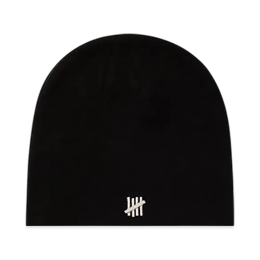 UNDEFEATED Toke Beanie "Black"