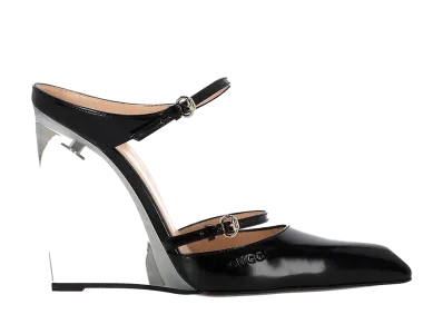 GUCCI Women's Black Leather Wedges "Black"