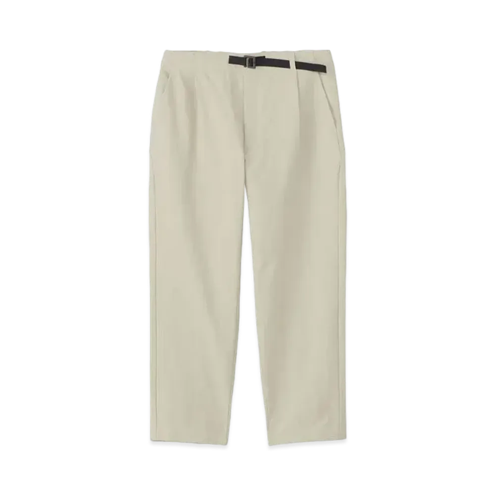 Goldwin One Tuck Tapered Ankle Pants (Unisex) "Light Beige"