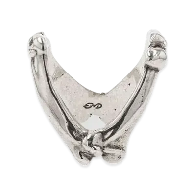 TAKAHIROMIYASHITATheSoloist. bone shaped victory ring. "silver"
