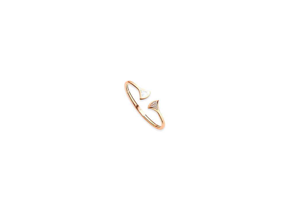 BVLGARI Divas' Dream Ring With Pave Diamonds and Mother of Pearl "Pink Gold"