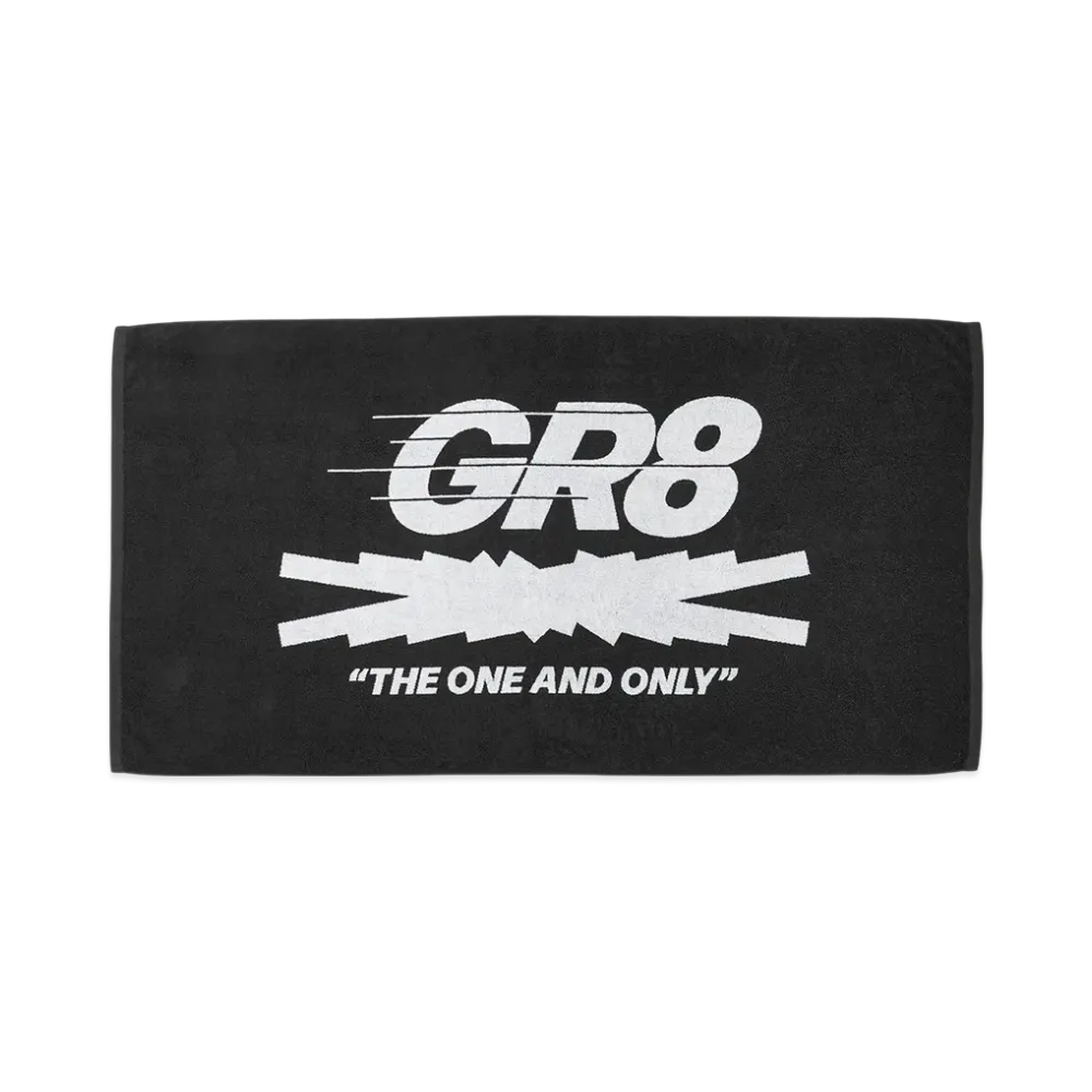 LE SSERAFIM x GR8 Collaboration Beach Towel "Black"