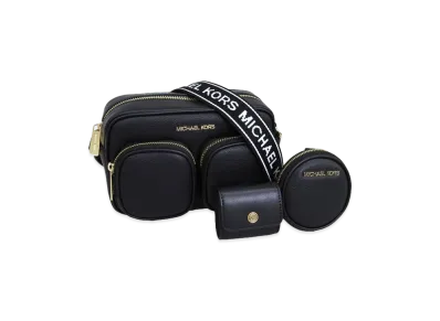 MICHAEL KORS Women's Jet Set Item MD Pkt Xbody W Attch "Black"