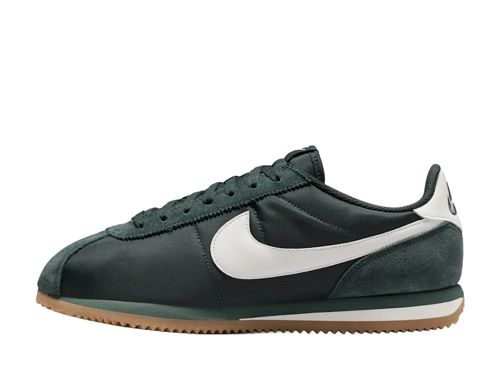 ナイキ コルテッツ テキスタイル "ブラックスプルース/セイル"