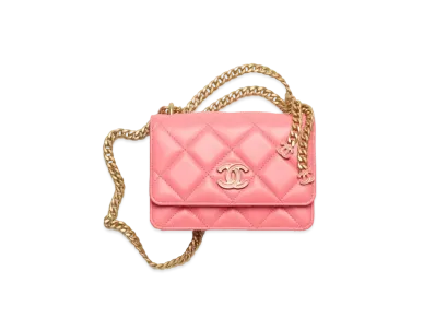 CHANEL Chain Clutch Lambskin & Enamel "Pink"