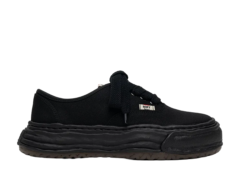 メゾンミハラヤスヒロ ベイカー26 オリジナルソールキャンバスローカットスニーカー "ブラック/ブラック"