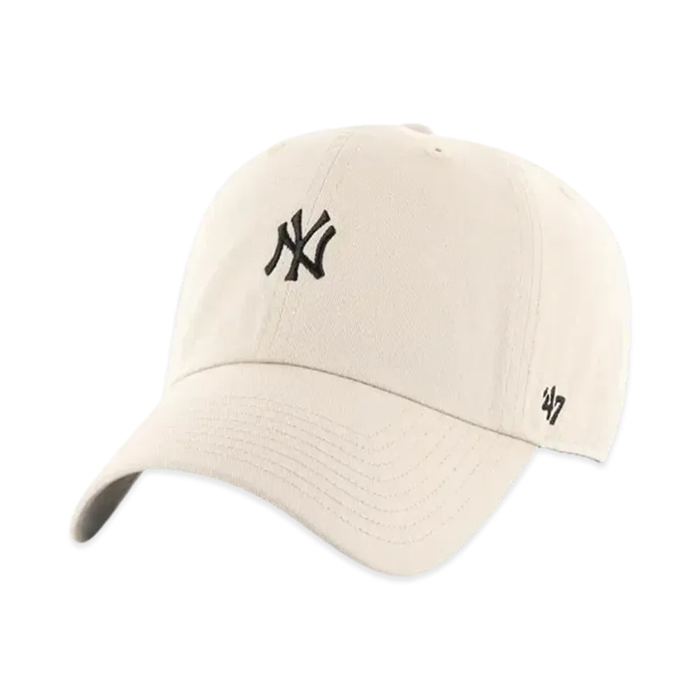 47 LA NYY Base Runner "Yankees Bones"