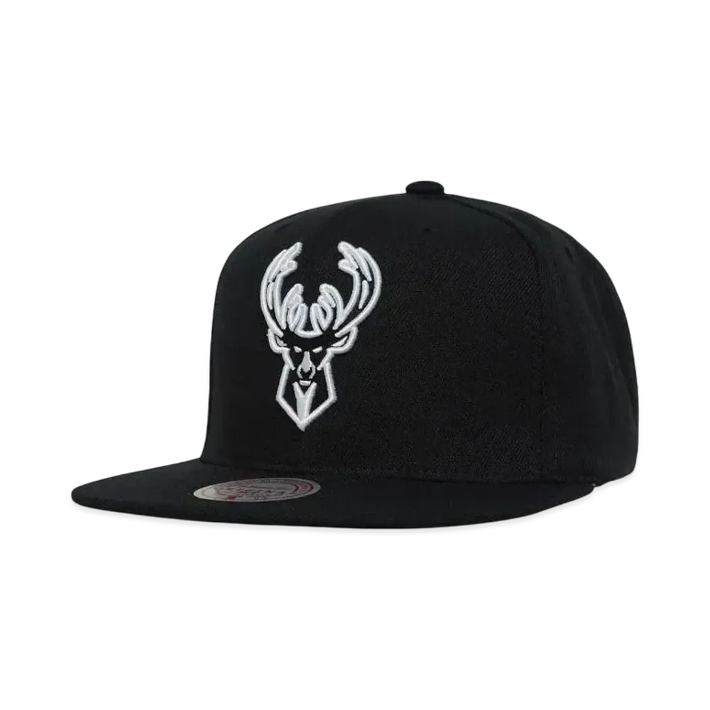 Mitchell&Ness NBA EVERGREEN BLACK WHITE SNAPBACK BUCKS "BLACK"