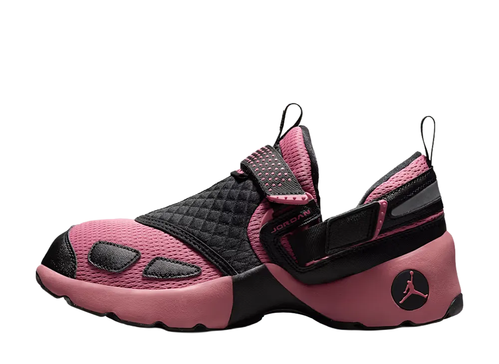Nike Women's Jordan Trunner LX "Black/Dessert Berry"