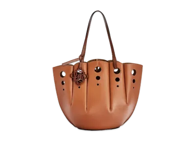LOEWE Shell Tote Bag In Classic Calfskin "Tan"