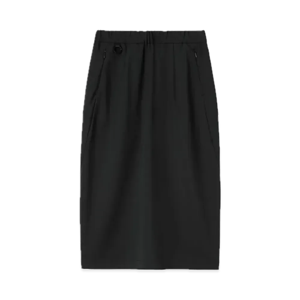 DESCENTE ALLTERRAIN Tech Straight Silhouette Skirt "Black"