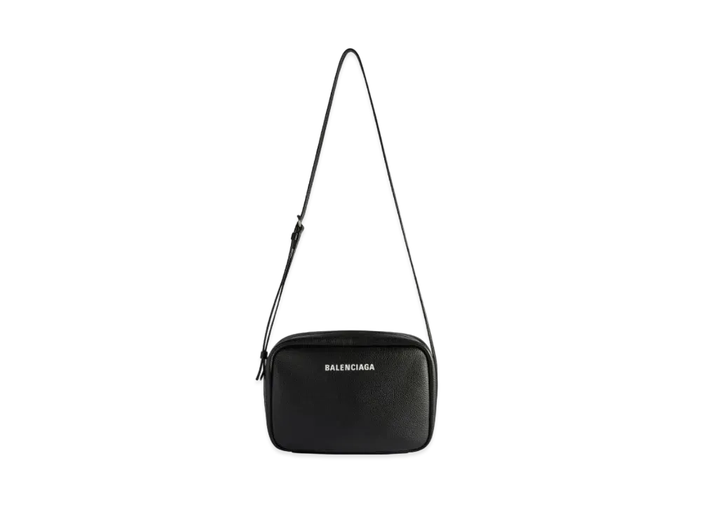 BALENCIAGA Everyday Medium Camera Bag In Grained Calfskin "Black"