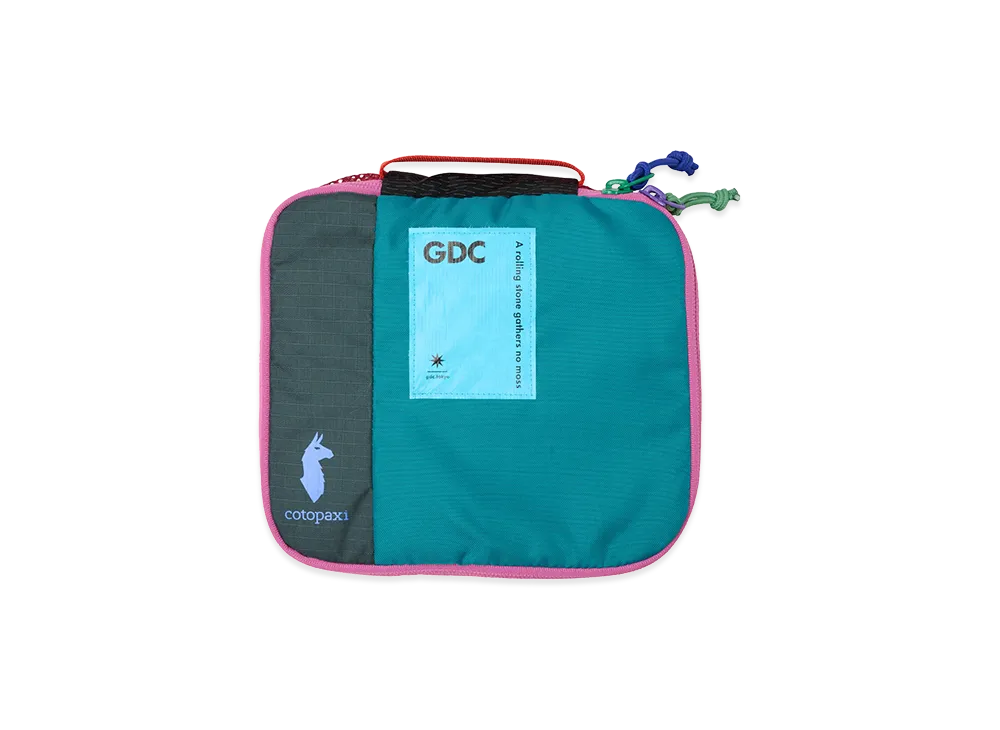 GDC x Cotopaxi Cubo 2L Travel Cube Del Dia "Multi"