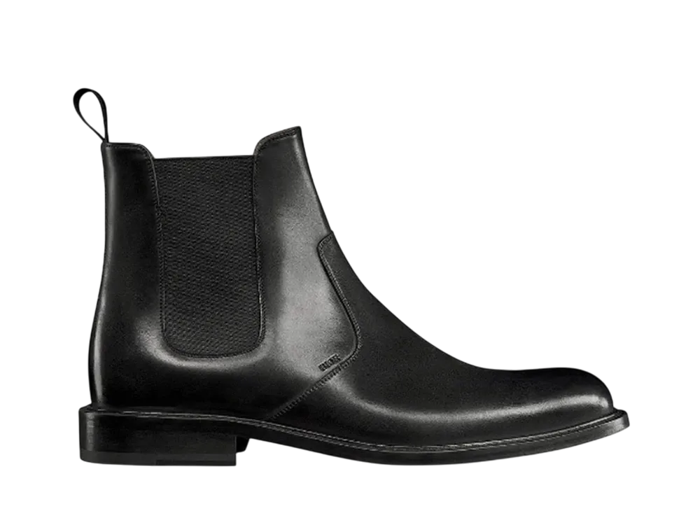 Dior Embassy Chelsea Boot Calfskin with Patina Finish "Black"