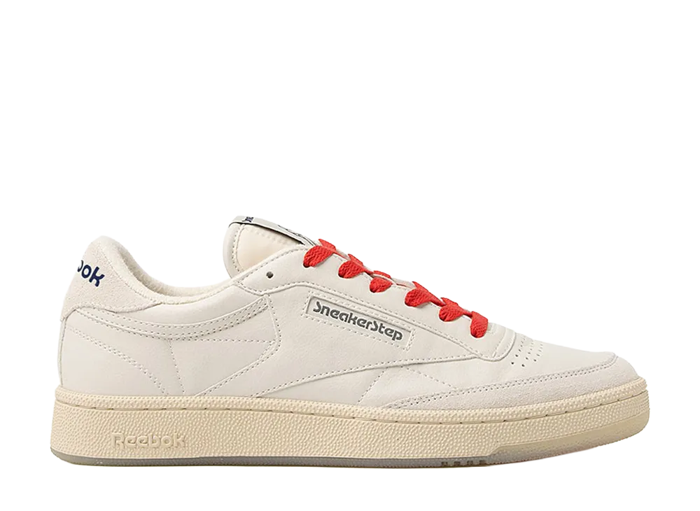 スニーカーステップ × リーボック クラブC 85 ヴィンテージ "らお"