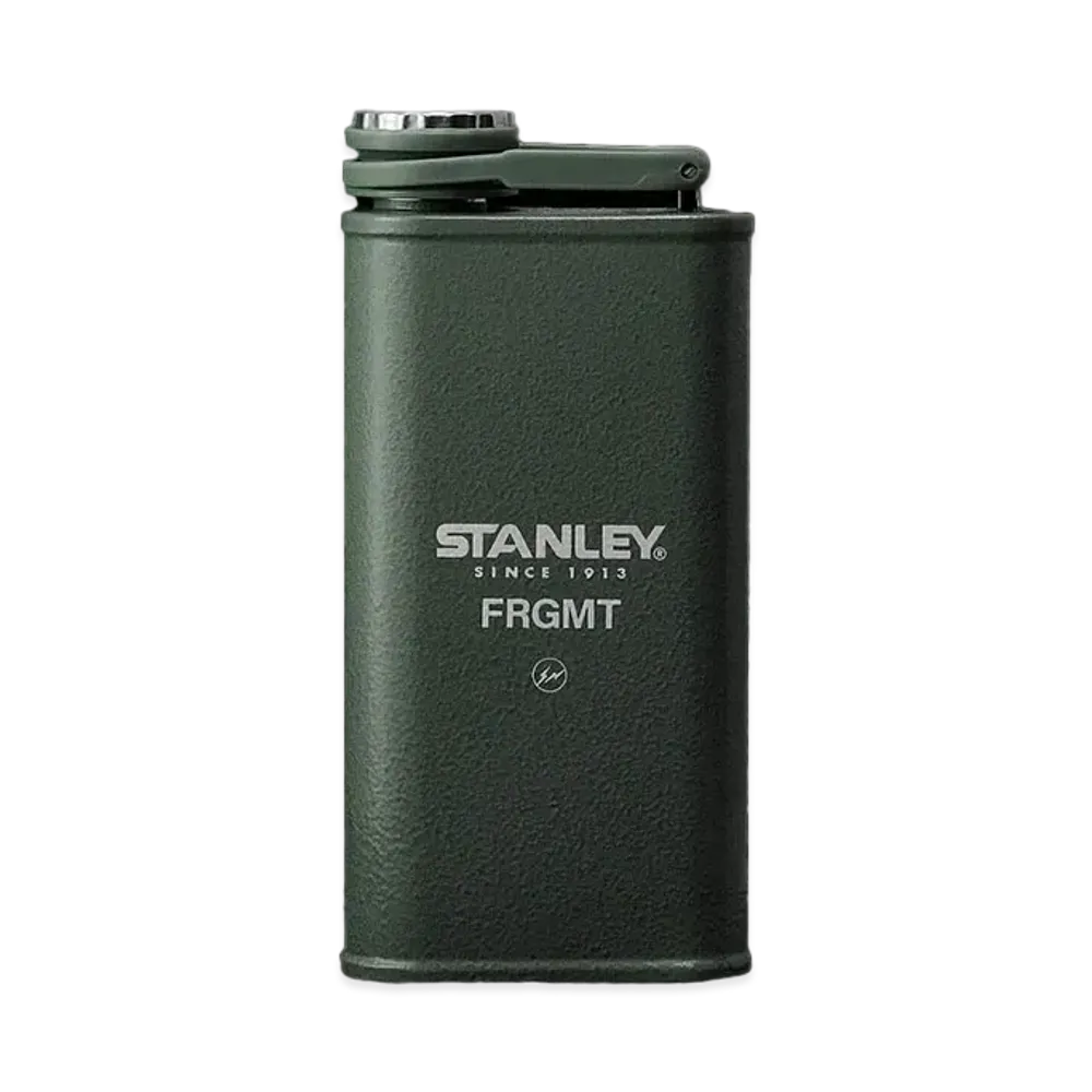 FRAGMENT DESIGN x STANLEY Classic Flask (0.23L) "Hammertone Green"