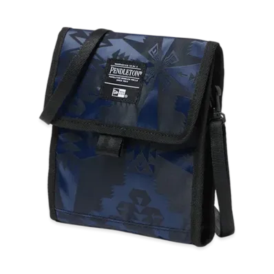 NEW ERA x Pendleton Square Neck Pouch 0.5L "Navy"