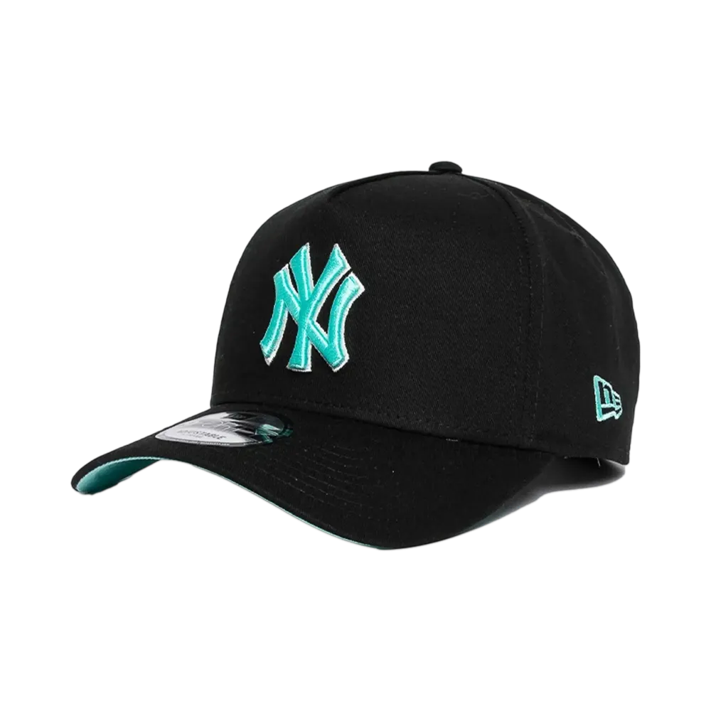 NEW ERA NY Yankees Raiders Aqua Void 9Forty A-Frame Snapback "Black"