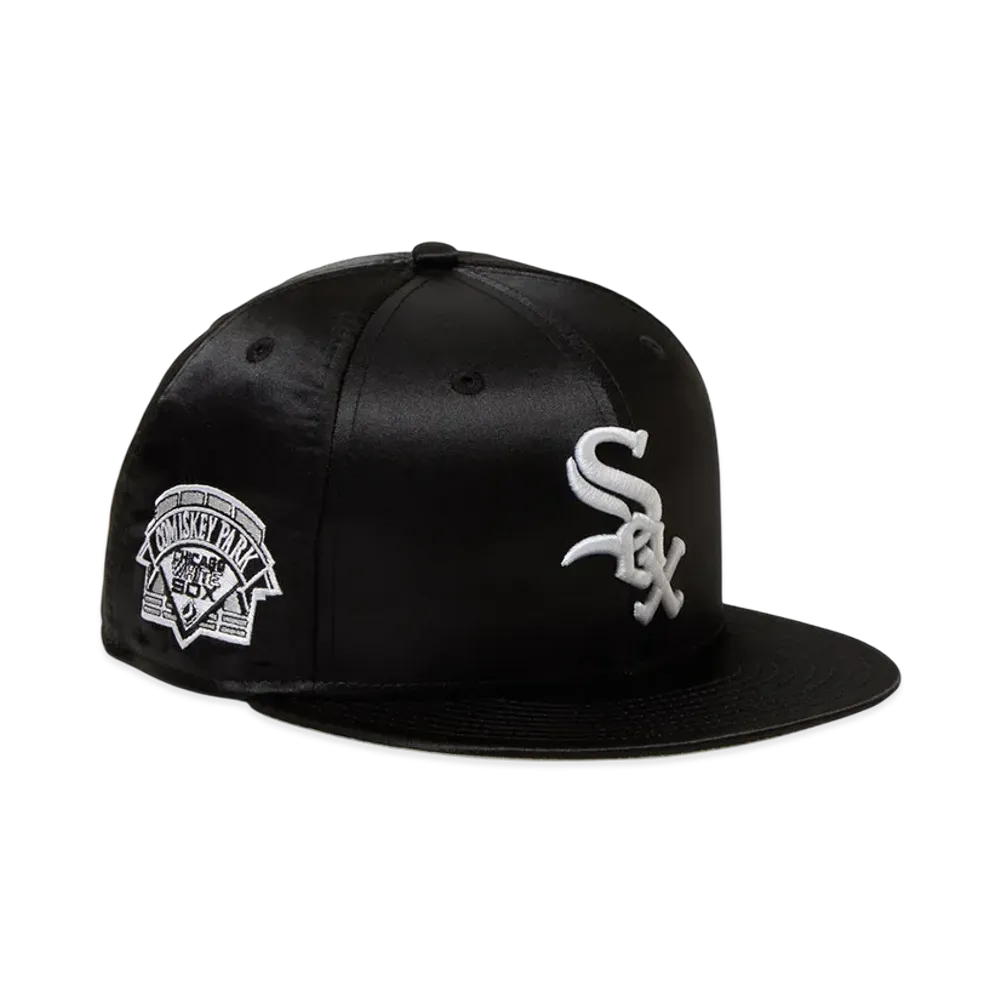 NEW ERA x MLB 59FIFTY Satin Chicago White Sox "Black"