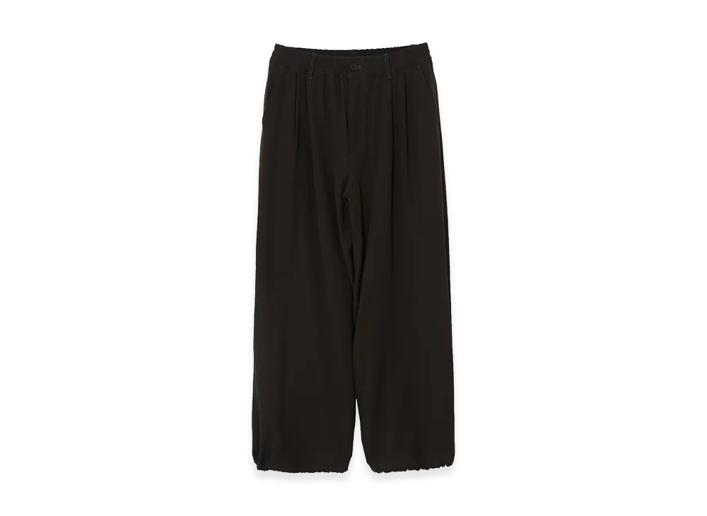 YOKE Exclusive Wool Back Satin Kersey 2pleated Easy Wide Trousers "Brown"