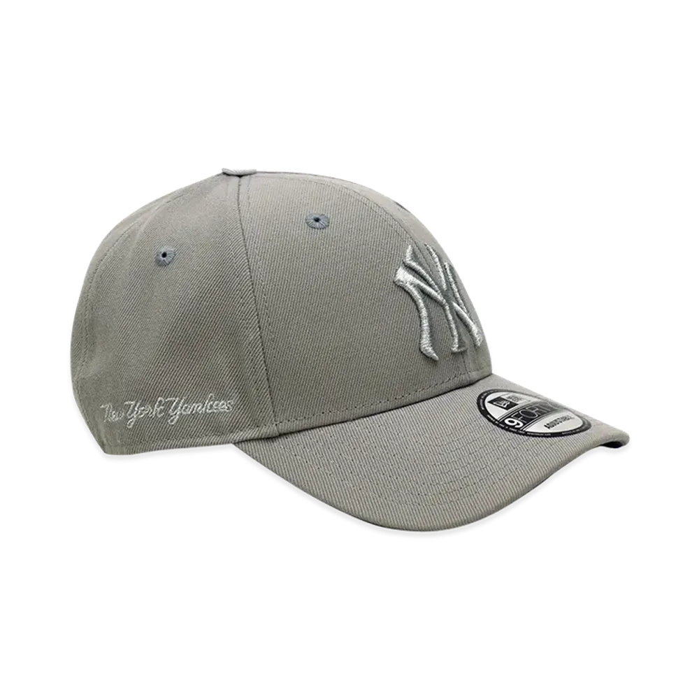 NEW ERA x THE CAP 9Forty Just Holiday New York Yankees "Gray"