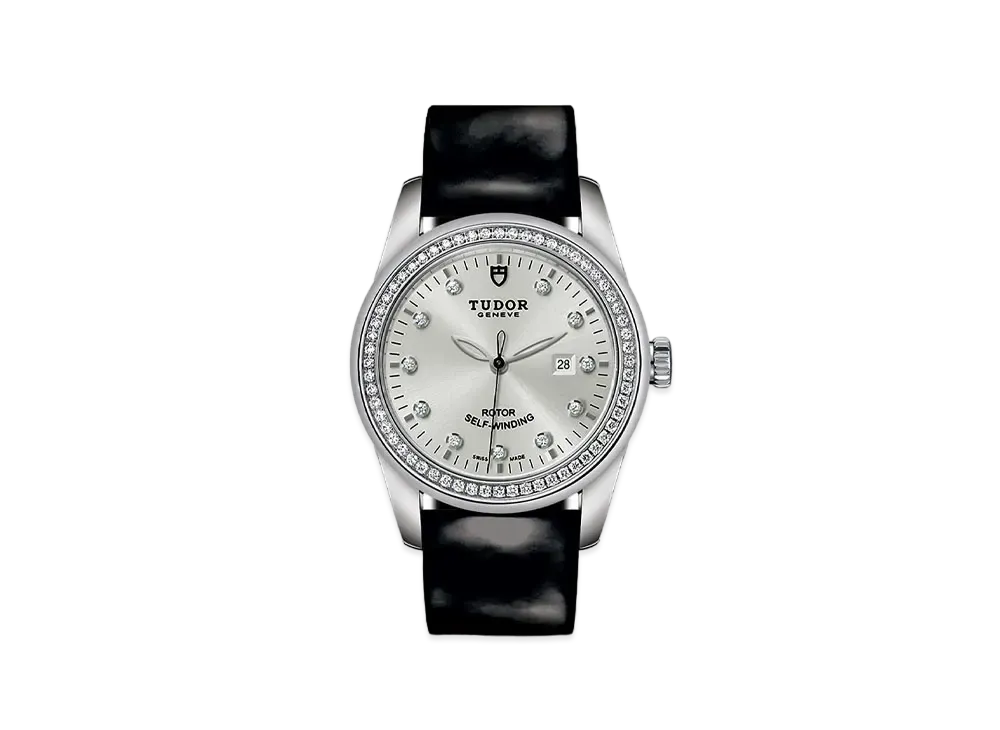 TUDOR GLAMOUR DATE