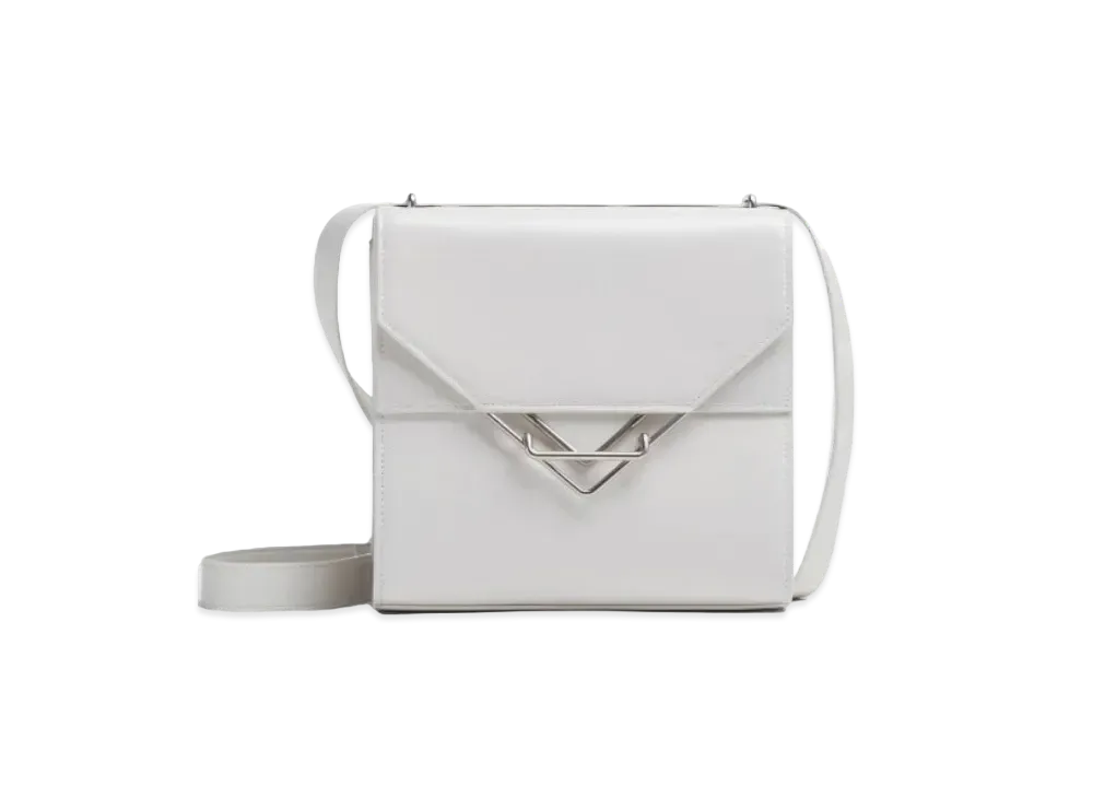 Bottega Veneta Clip "Chalk"