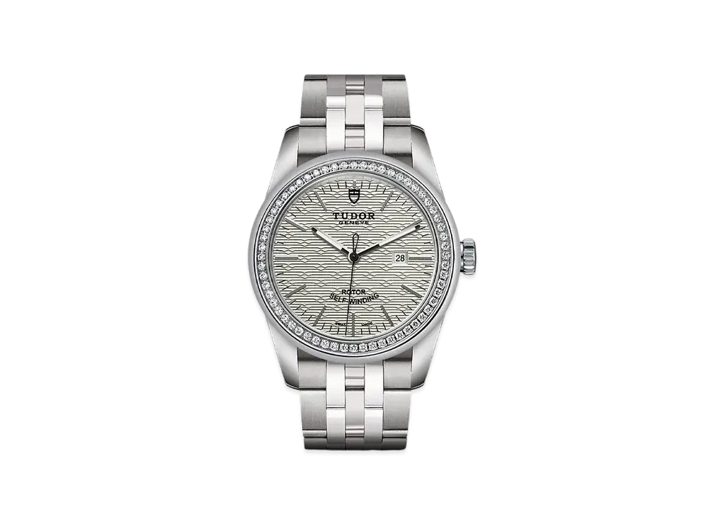 TUDOR GLAMOUR DATE