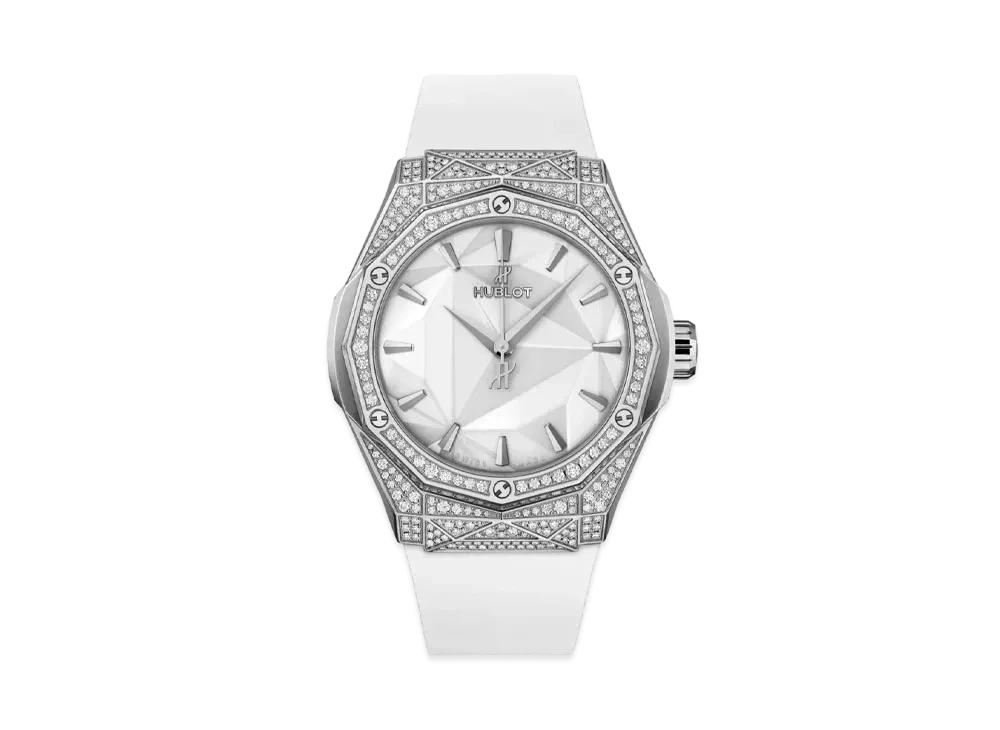 HUBLOT Classic Fusion Orlinski Titanium White Pave 40mm