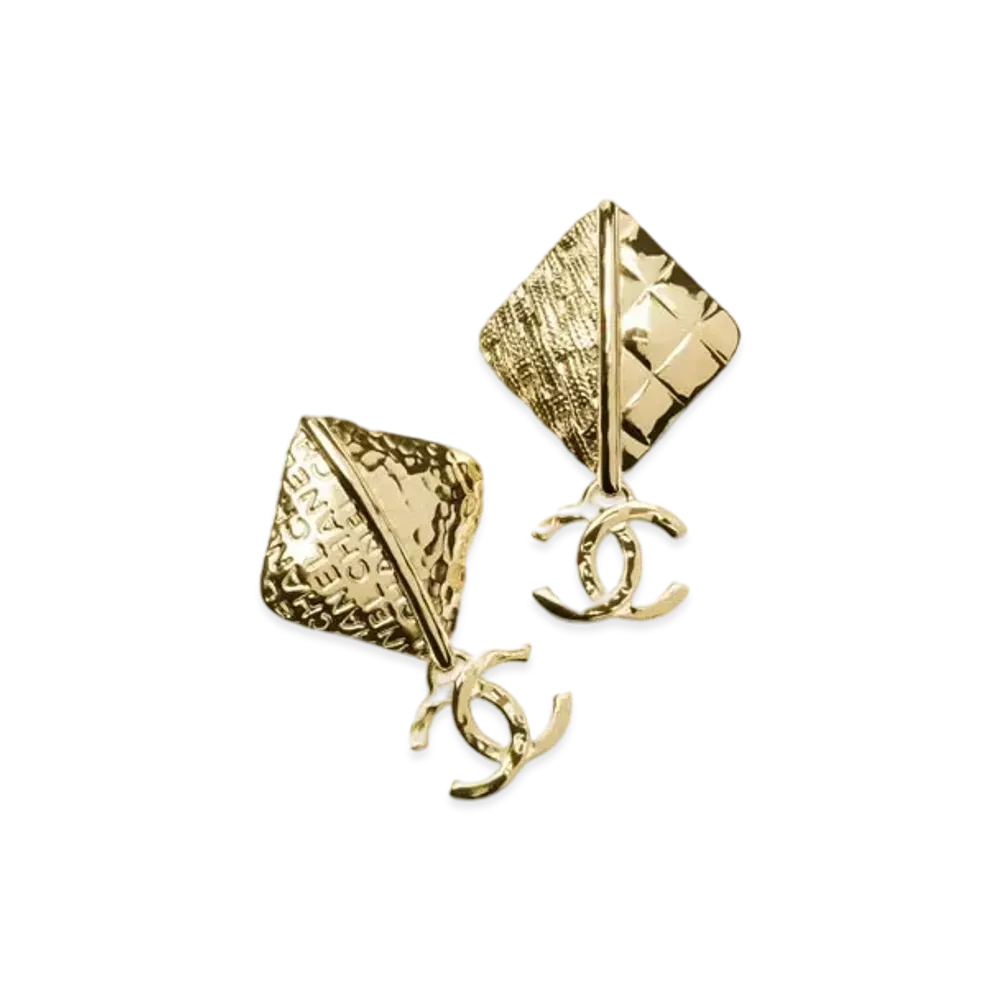 CHANEL Pendant Earrings Metal "Gold"