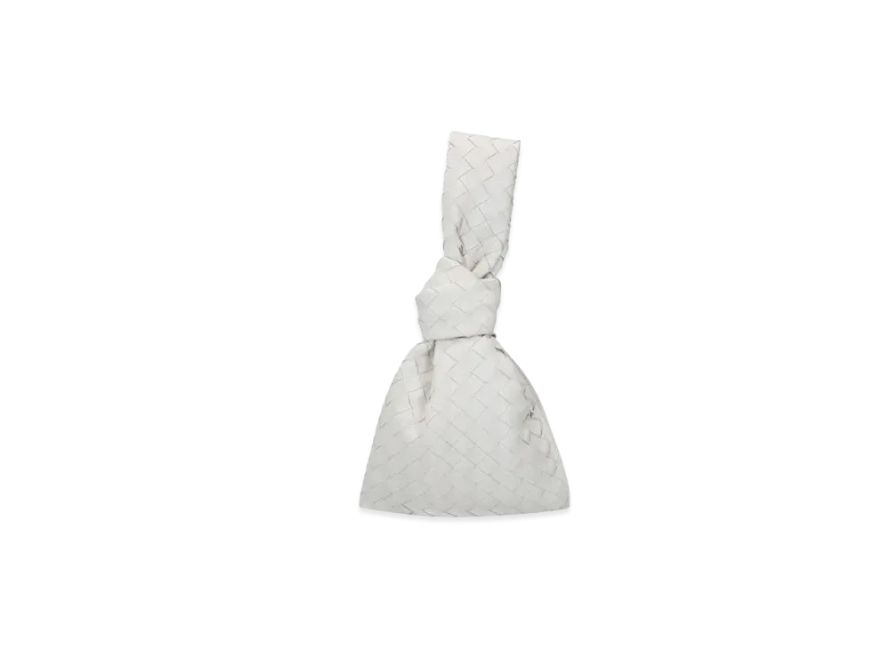 Bottega Veneta Twist "Chalk"